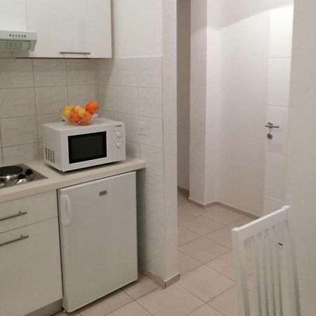 Apartment Aria Baška Voda Buitenkant foto